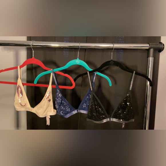 Lot of 3 Victoria's Secret bling sequin bralette’s. New without tags. Small - Picture 5 of 10